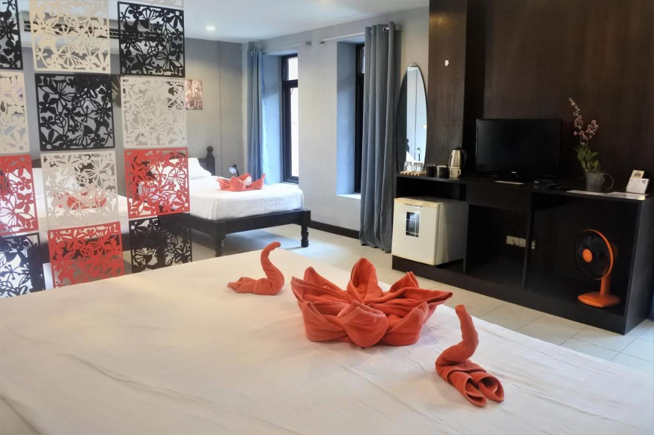 Hi Karon Beach Family Room Bagian luar foto