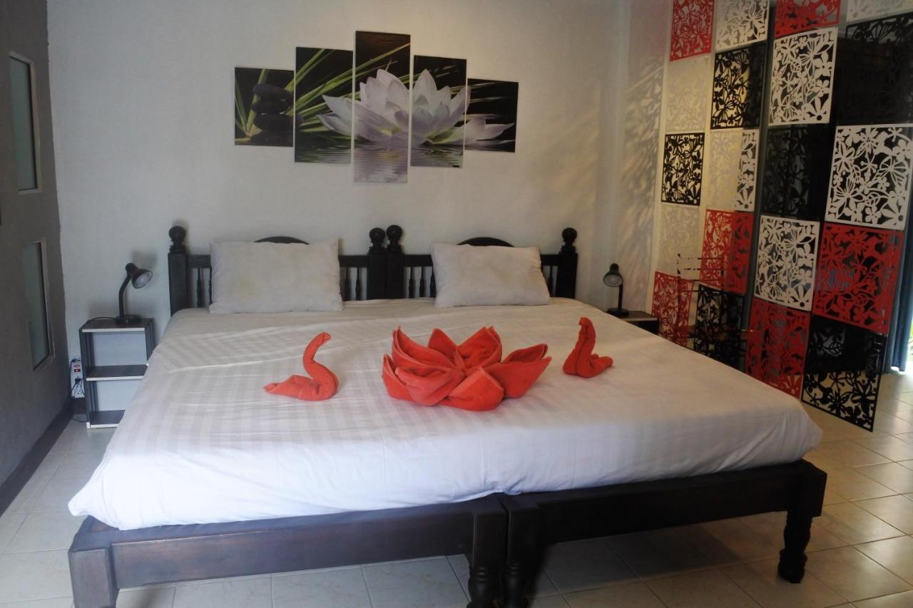 Hi Karon Beach Family Room Bagian luar foto