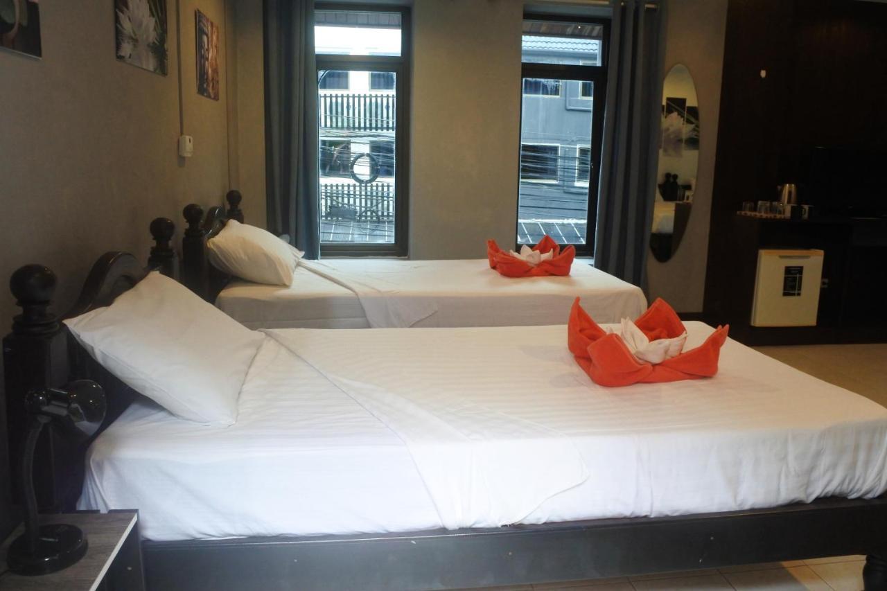 Hi Karon Beach Family Room Bagian luar foto